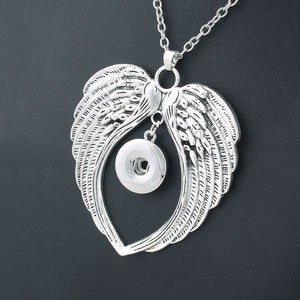 Fashion Beauty  Pendant Wings Snaps Necklace