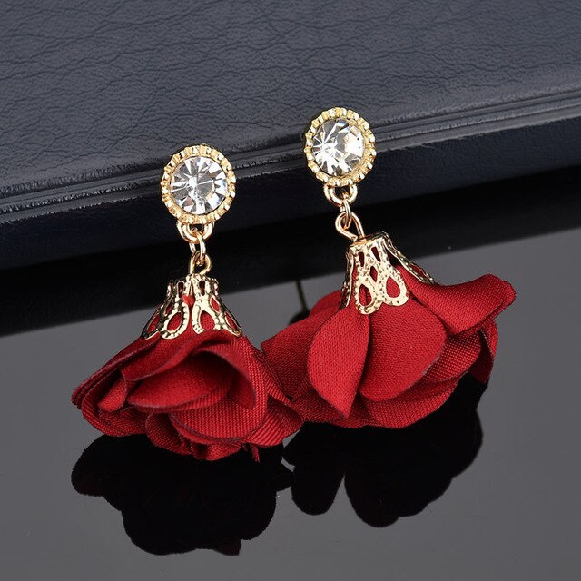 Zinc Alloy Flash Rhinestone with Fabric Flowers Earrings